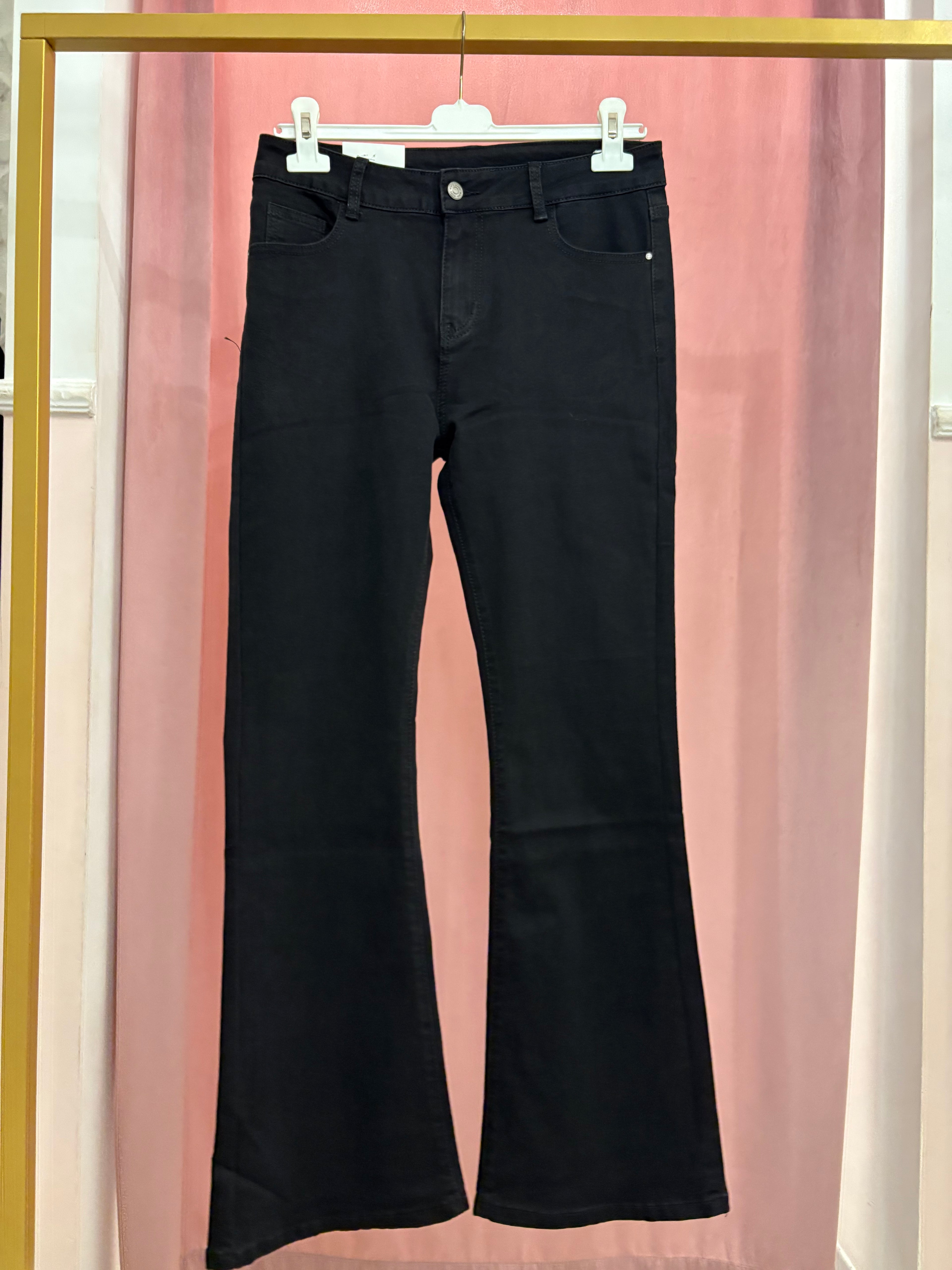 Jeans a zampa