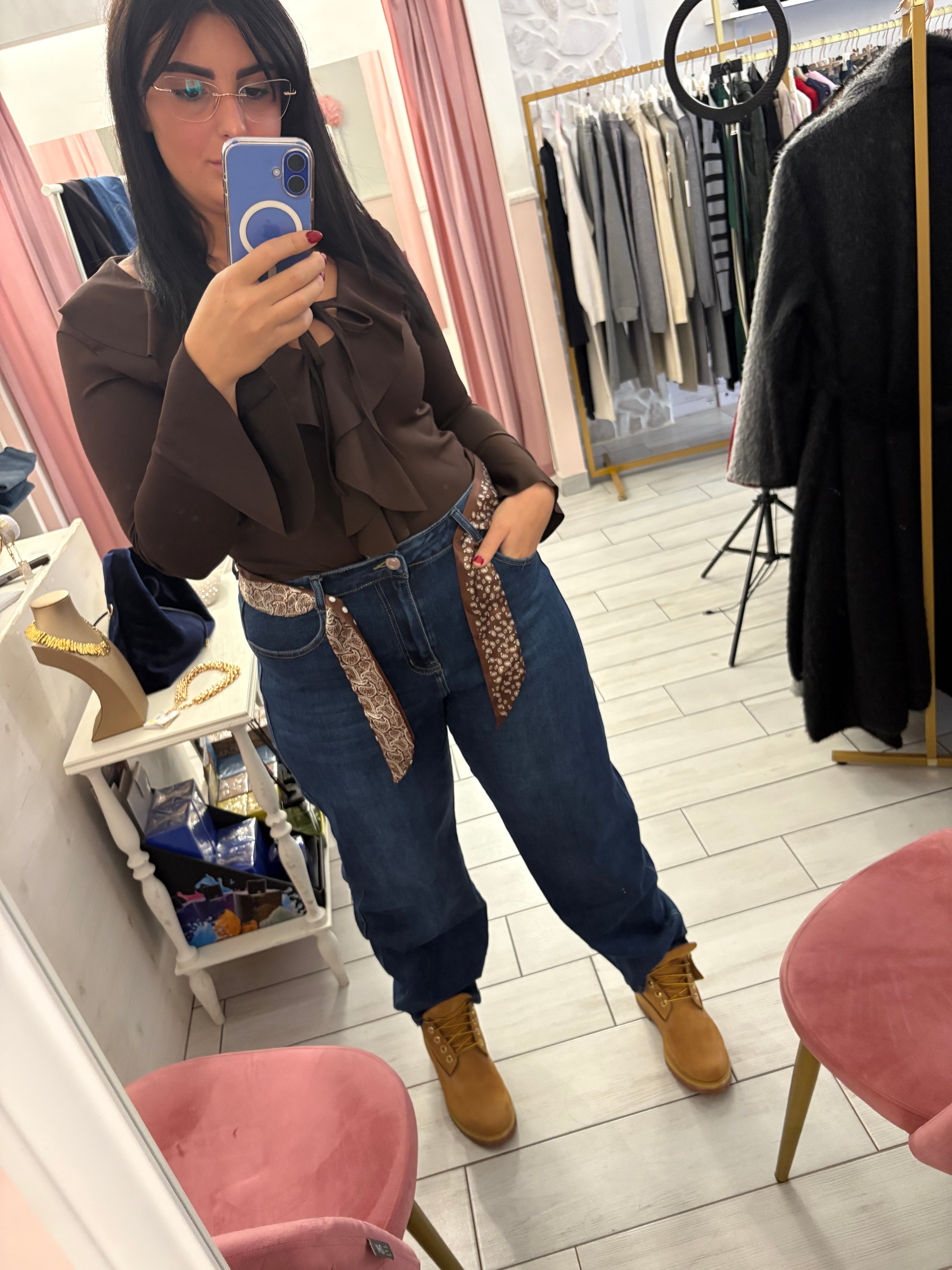 Jeans Balloon con foulard