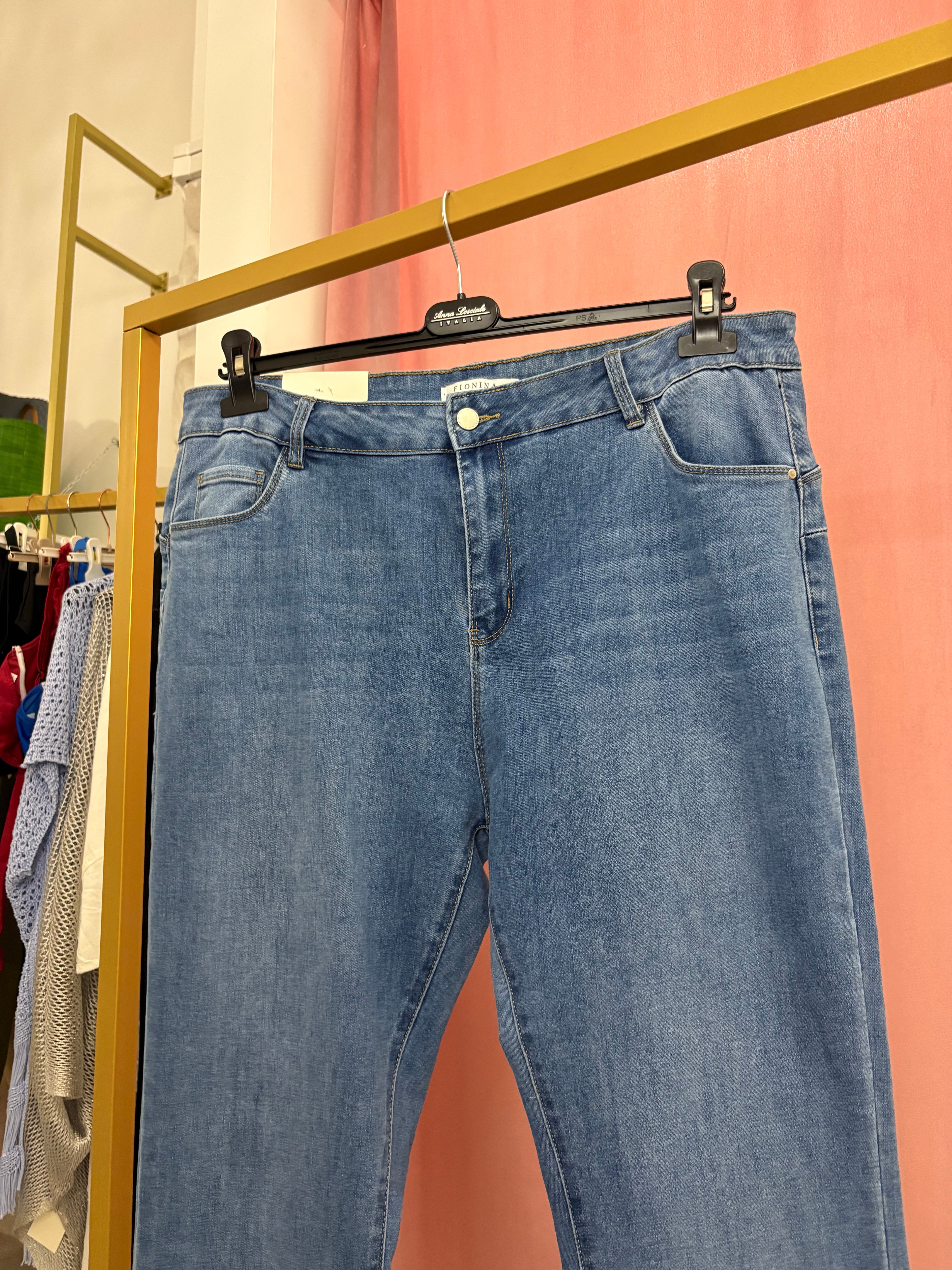 Jeans a zampa