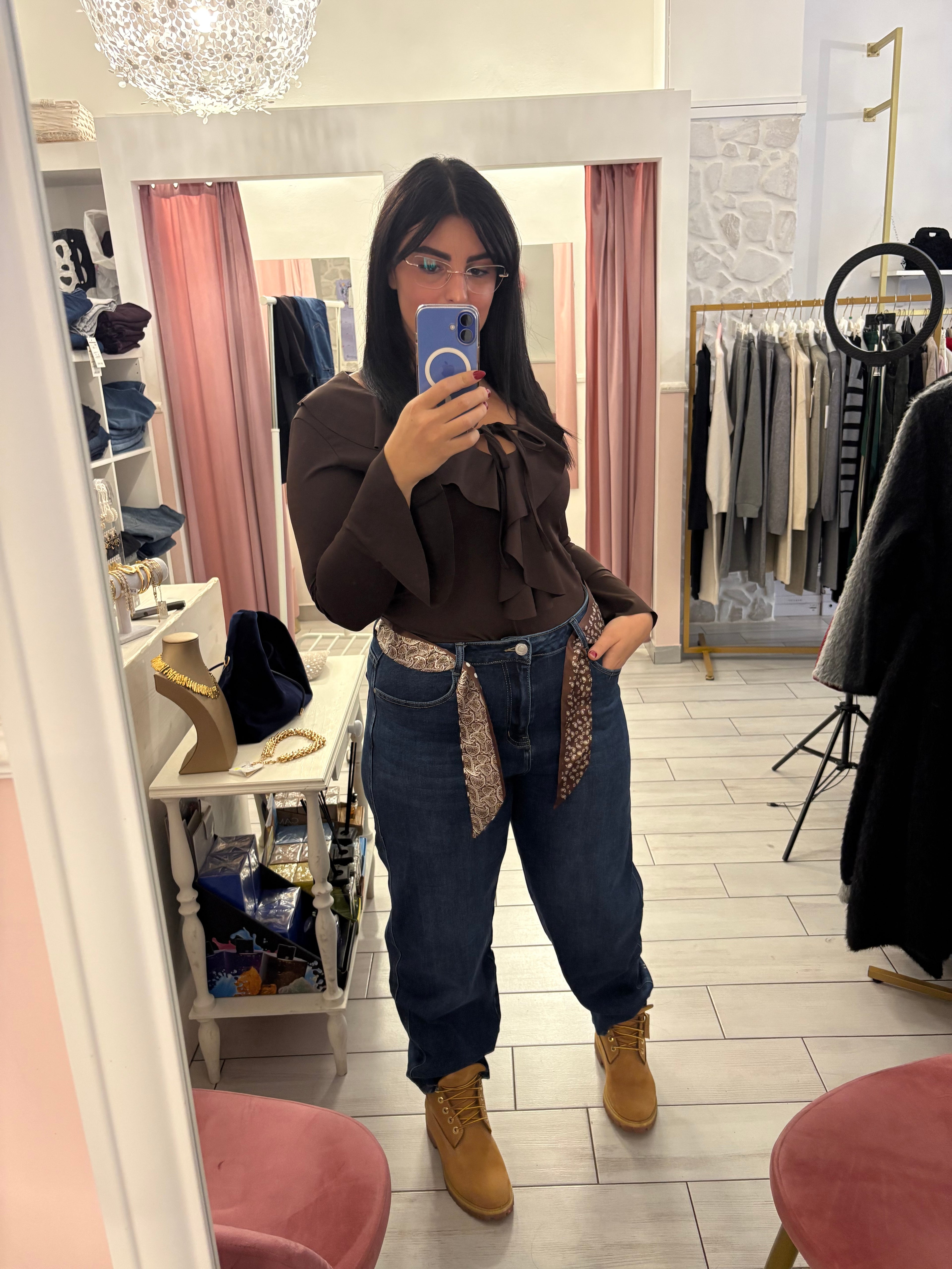 Jeans Balloon con foulard